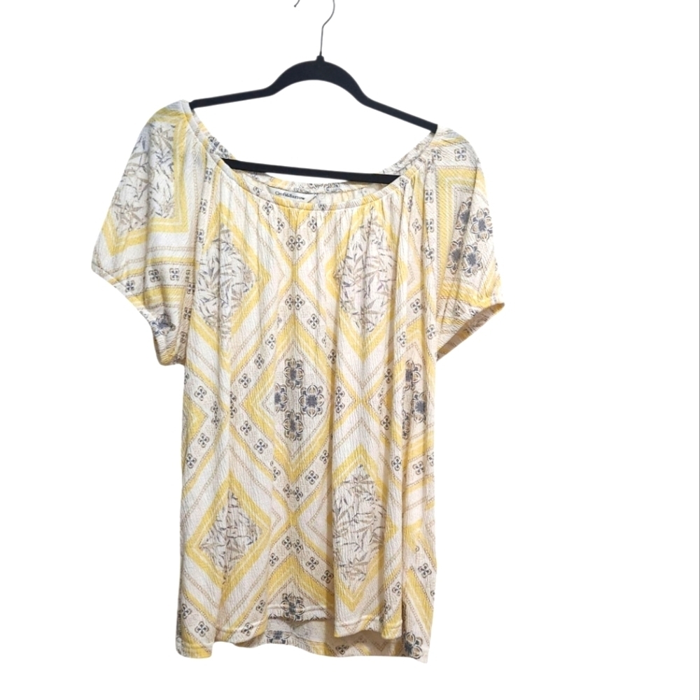 Croft & Barrow Geo Floral Top T-Shirt Yellow Gray White Size XL Textured Sumner